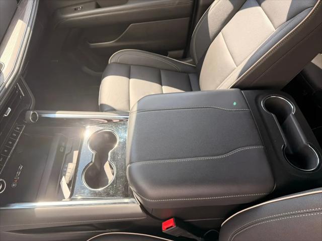 2025 Chevrolet Tahoe 4WD Premier