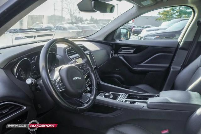 2019 Jaguar F-PACE 25t Premium