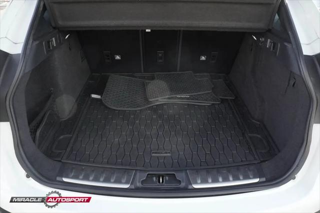 2019 Jaguar F-PACE 25t Premium