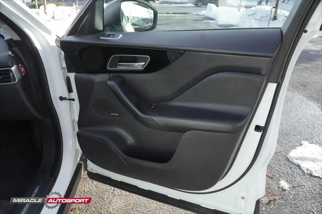 2019 Jaguar F-PACE 25t Premium