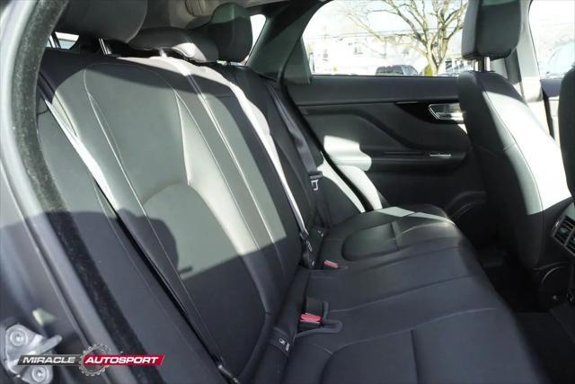 2019 Jaguar F-PACE 25t Premium