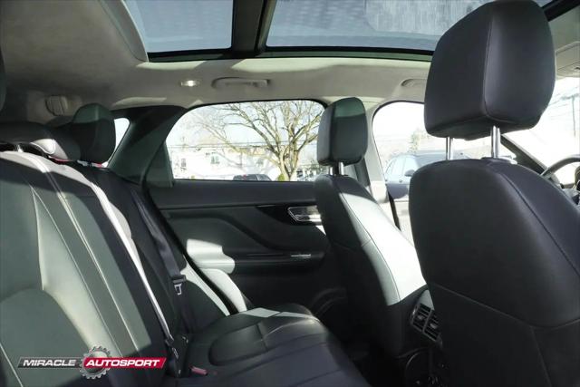 2019 Jaguar F-PACE 25t Premium