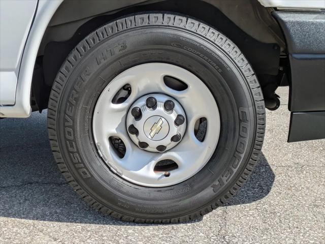 2023 Chevrolet Express Cargo Van RWD 2500 Regular Wheelbase WT