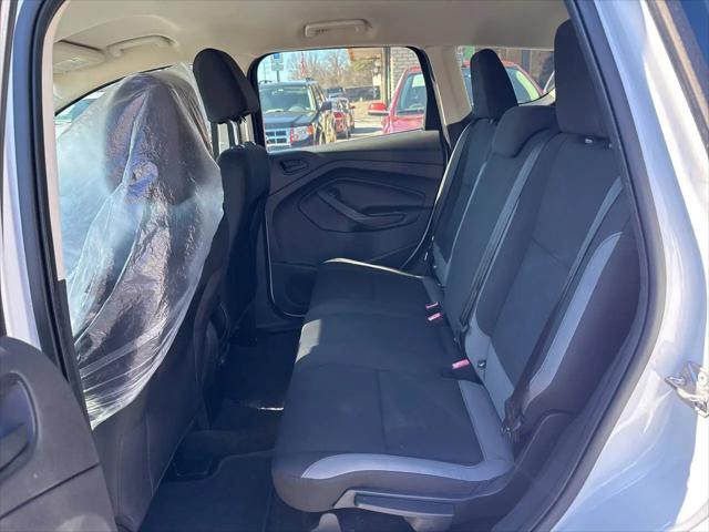 2015 Ford Escape S