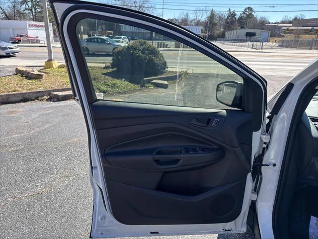 2015 Ford Escape S