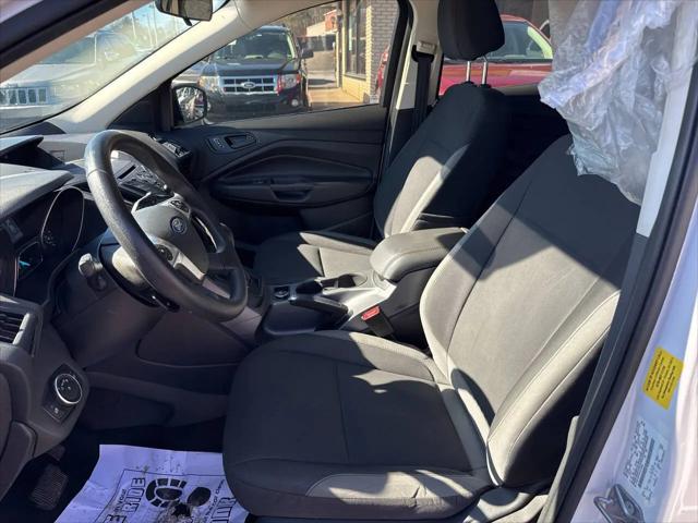2015 Ford Escape S