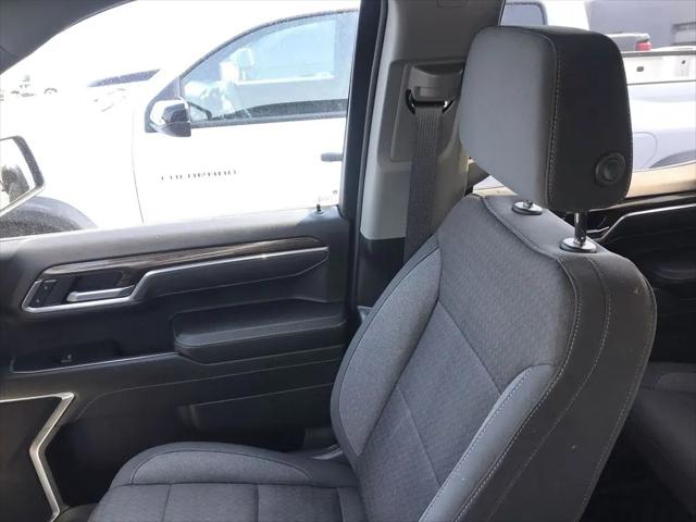 2025 Chevrolet Silverado 1500 4WD Crew Cab Short Bed LT with 2FL