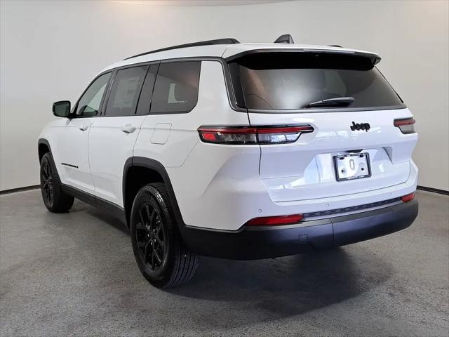 2026 Jeep Grand Cherokee L Altitude 4x2
