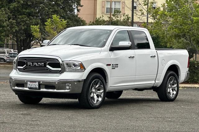 2019 Ram 1500 Classic Laramie Crew Cab 4x4 5'7" Box