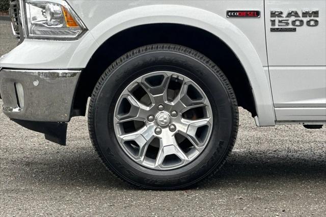 2019 Ram 1500 Classic Laramie Crew Cab 4x4 5'7" Box