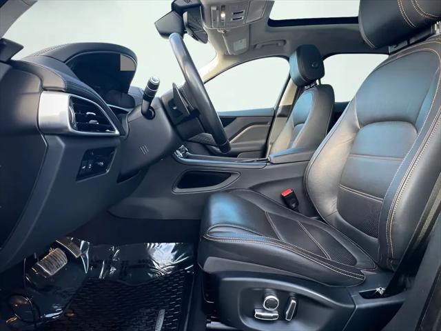 2019 Jaguar F-PACE 25t Prestige
