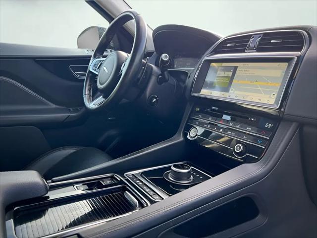 2019 Jaguar F-PACE 25t Prestige