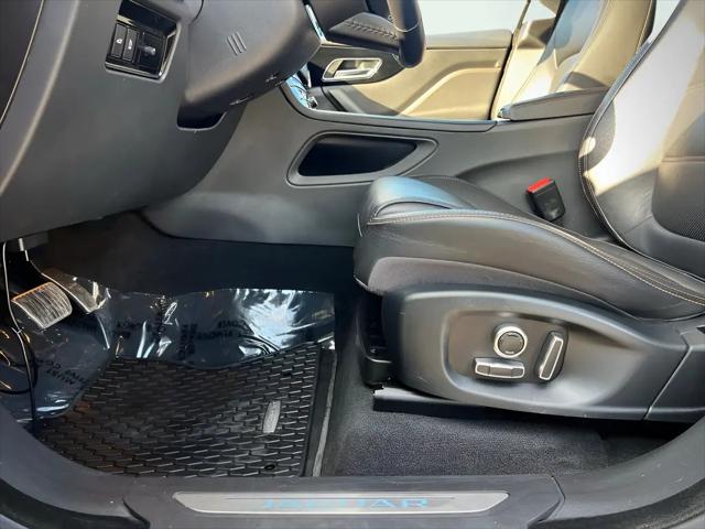 2019 Jaguar F-PACE 25t Prestige