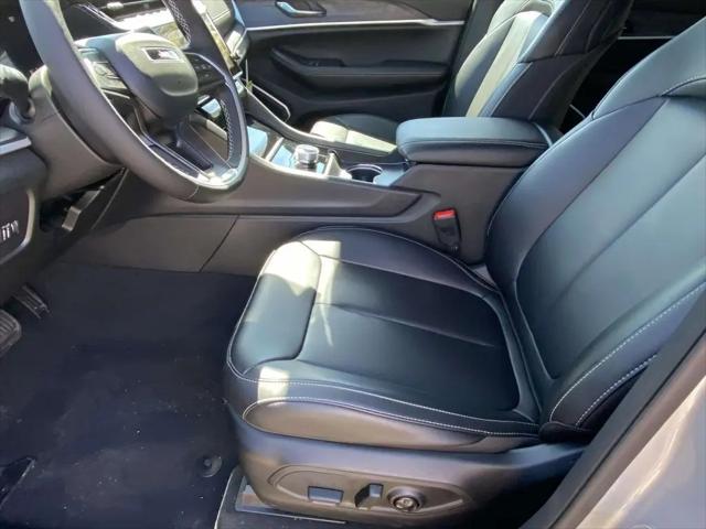 2026 Jeep Grand Cherokee L Limited 4x2
