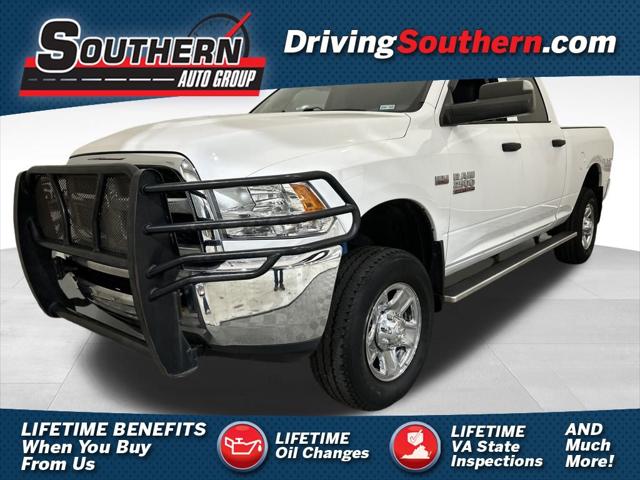 2017 RAM 2500 Tradesman Crew Cab 4x4 64 Box 2017 RAM 2500 Tradesman Crew Cab 4x4 64 Box