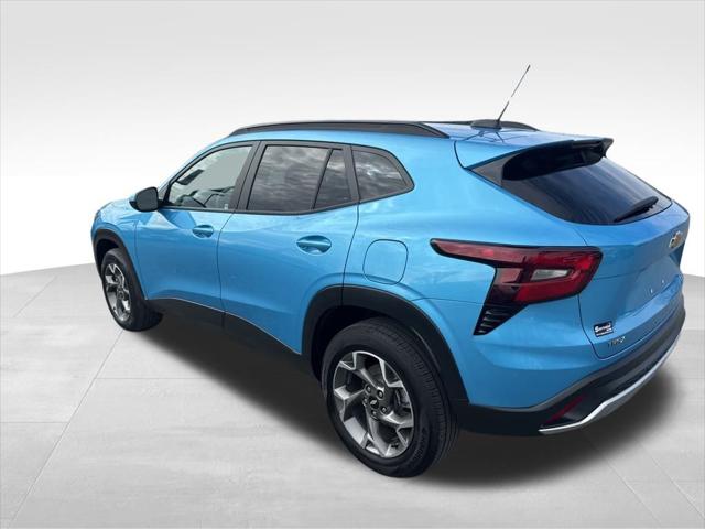 2025 Chevrolet Trax FWD LT