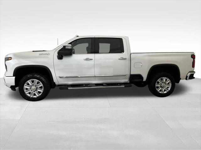 2025 Chevrolet Silverado 2500HD 4WD Crew Cab Standard Bed High Country