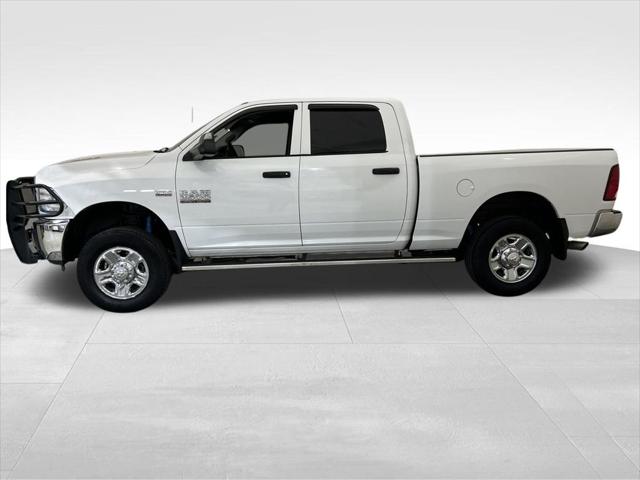 2017 RAM 2500 Tradesman Crew Cab 4x4 64 Box 2017 RAM 2500 Tradesman Crew Cab 4x4 64 Box