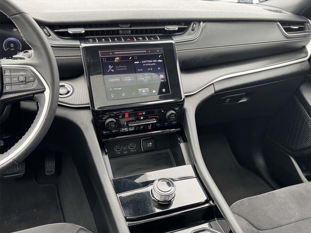 2023 Jeep Grand Cherokee Altitude 4x4 2023 Jeep Grand Cherokee Altitude 4x4