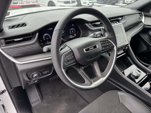 2023 Jeep Grand Cherokee Altitude 4x4 2023 Jeep Grand Cherokee Altitude 4x4