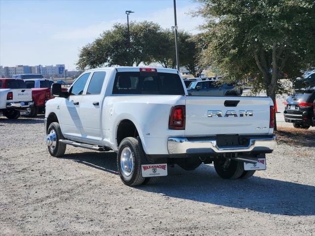 2026 RAM Ram 3500 RAM 3500 TRADESMAN CREW CAB 4X4 8 BOX