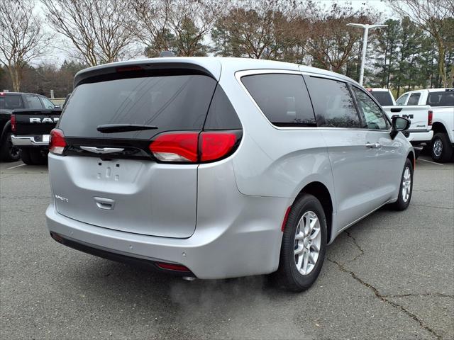 2026 Chrysler Voyager VOYAGER LX