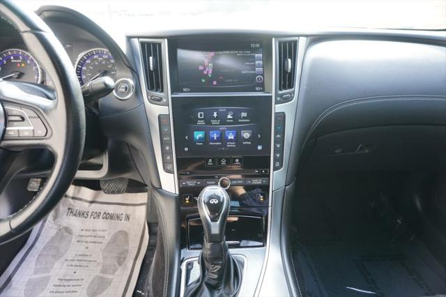 2018 INFINITI Q60 3.0t LUXE