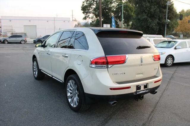 2014 Lincoln MKX Base