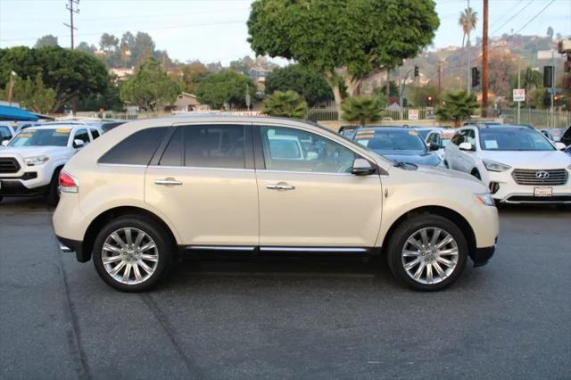 2014 Lincoln MKX Base
