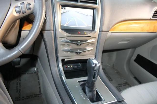 2014 Lincoln MKX Base