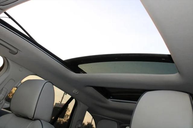 2014 Lincoln MKX Base