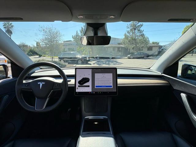2021 Tesla Model Y Long Range Dual Motor All-Wheel Drive