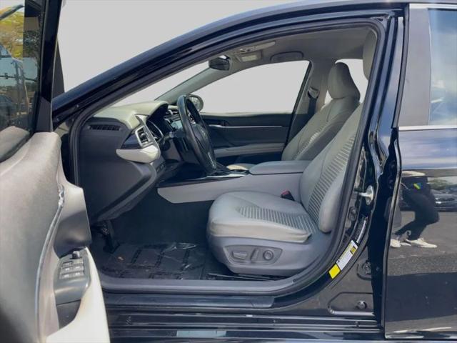 2020 Toyota Camry SE Nightshade Edition