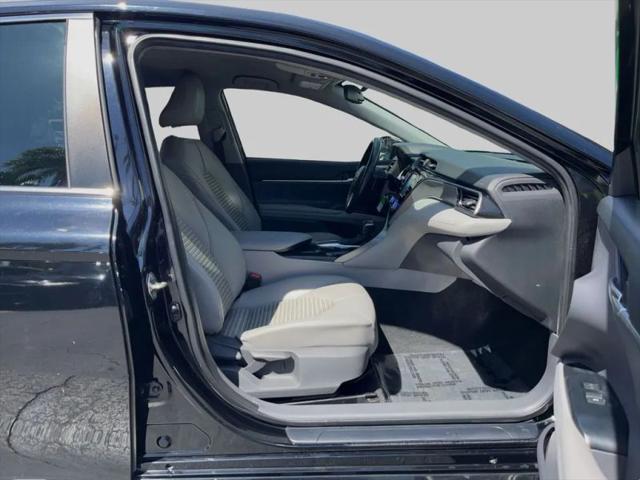 2020 Toyota Camry SE Nightshade Edition