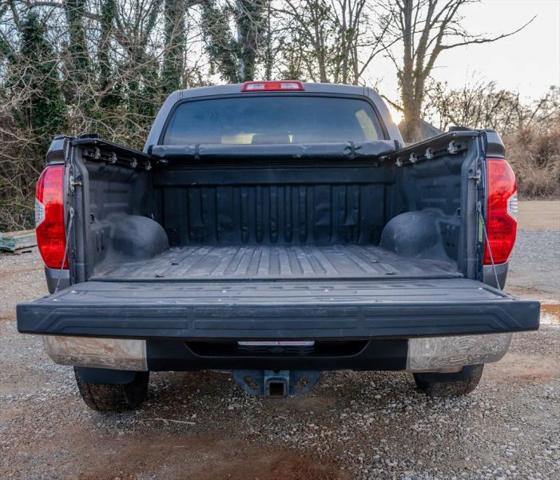 2015 Toyota Tundra SR5 5.7L V8