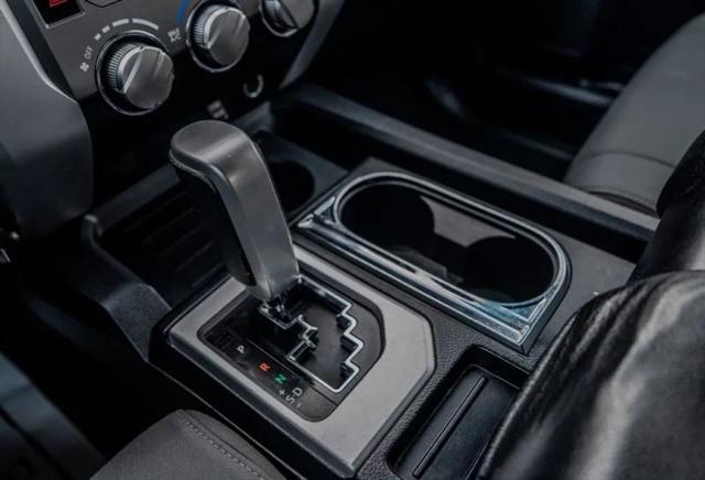 2015 Toyota Tundra SR5 5.7L V8