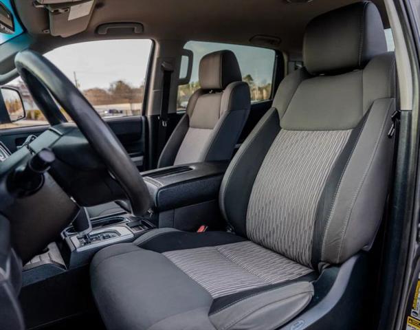 2015 Toyota Tundra SR5 5.7L V8