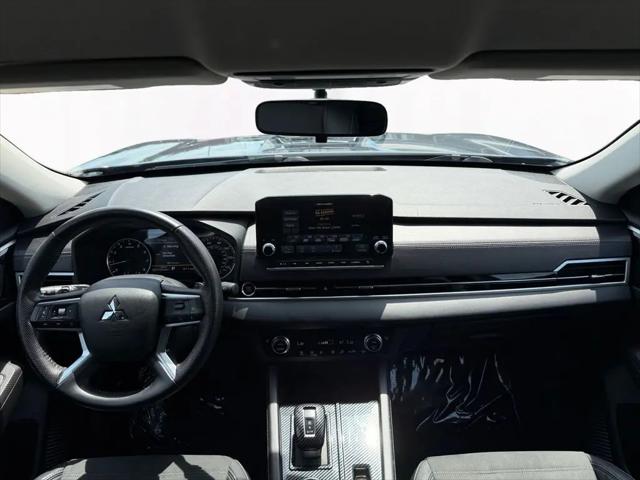 2022 Mitsubishi Outlander SE Launch Edition S-AWC