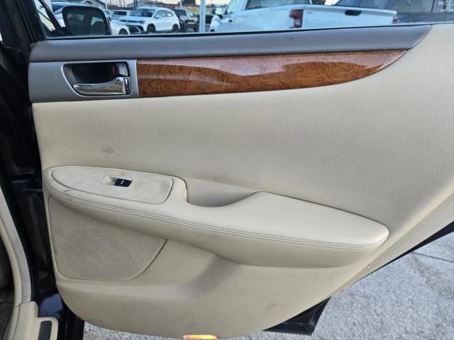 2005 Lexus ES 330 330