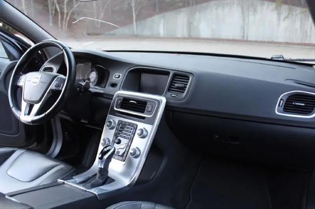 2017 Volvo S60 T5 Dynamic