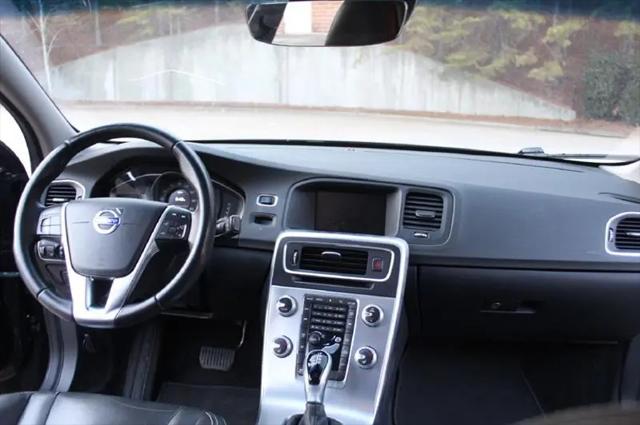 2017 Volvo S60 T5 Dynamic