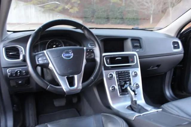 2017 Volvo S60 T5 Dynamic