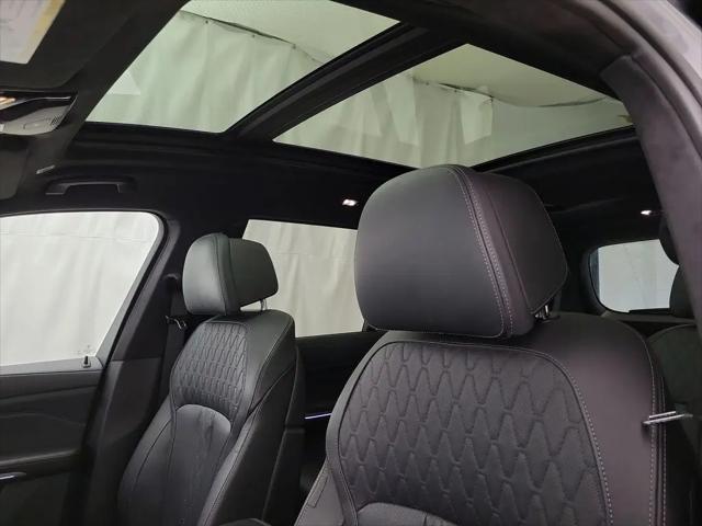 2024 BMW X7 M60i