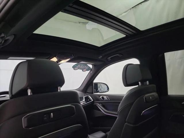 2024 BMW X7 M60i