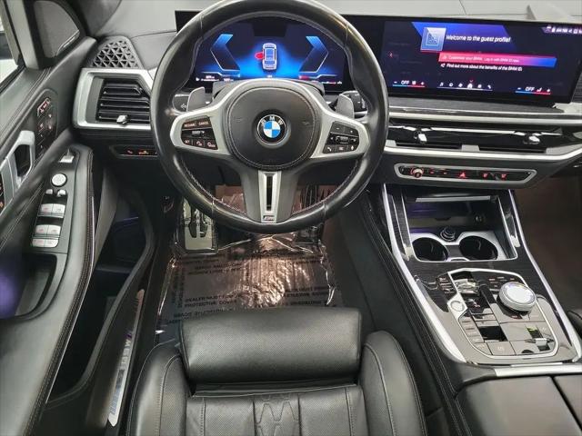 2024 BMW X7 M60i