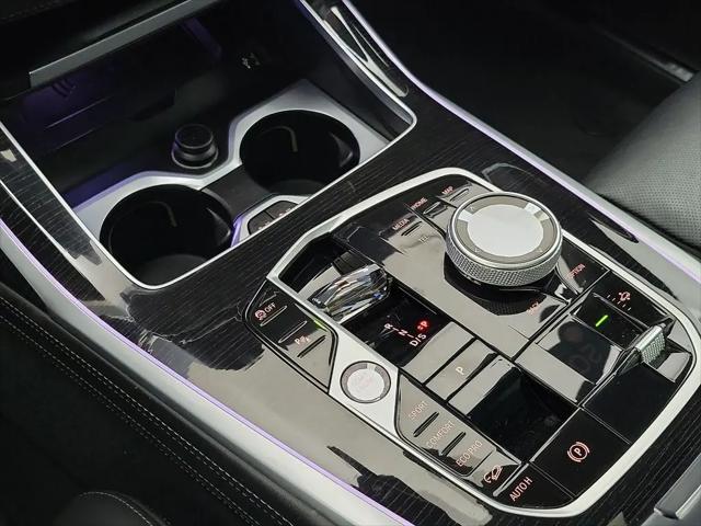 2024 BMW X7 M60i
