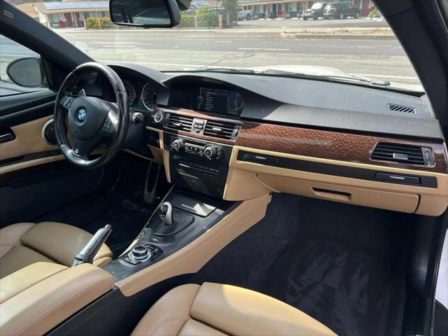 2011 BMW M3 Standard