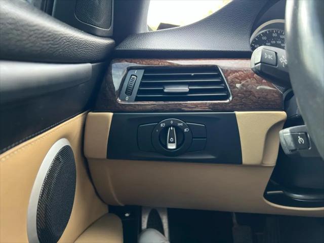 2011 BMW M3 Standard