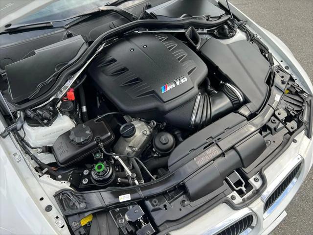 2011 BMW M3 Standard