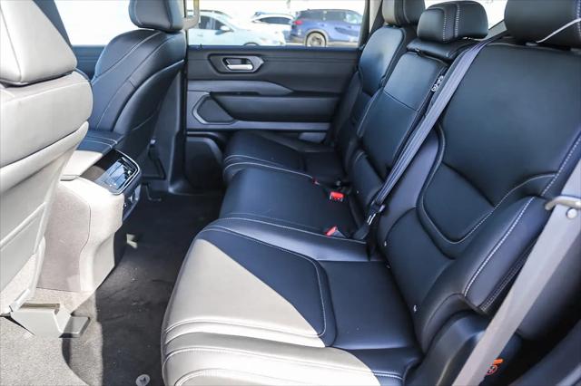 2026 Nissan Armada SV